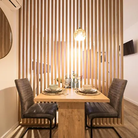 Charming In Center Appartement *