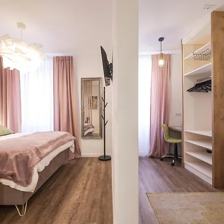 Apartman Charming In Center